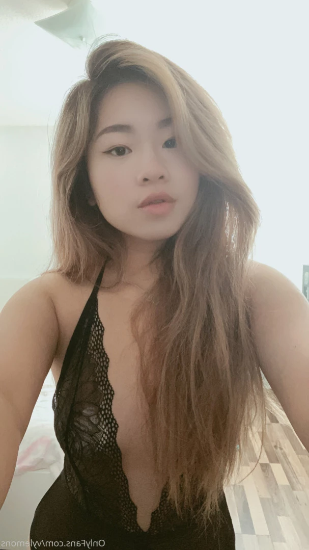 Bee 🐝 (TOP .1%) [ babiebeezz ] Onlyfans leaked photo 15776222 on Hotleaks.tv
