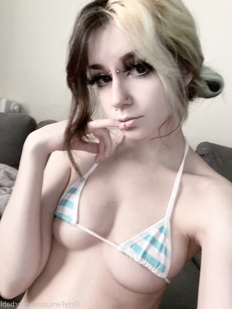 vampi [ babivmpr ] Onlyfans leaked photo 5934562 on Hotleaks.tv