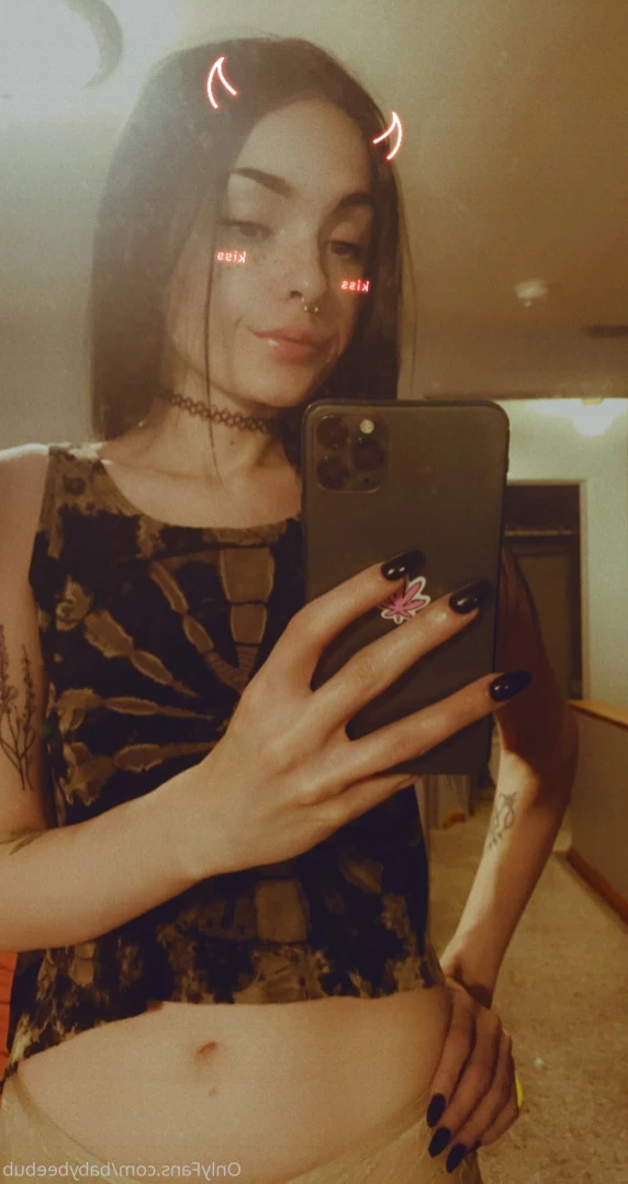 BabyBeeBub 🦇 [ babybeebub ] Onlyfans leaked photo 10902380 on Hotleaks.tv