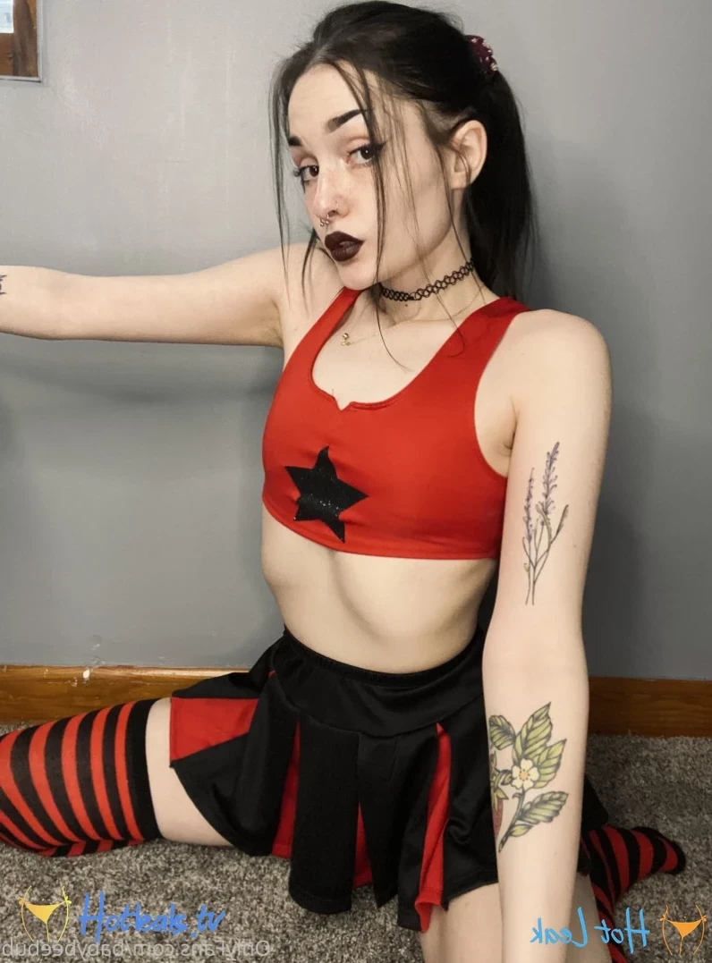 BabyBeeBub 🦇 [ babybeebub ] Onlyfans leaked photo 13131971 on Hotleaks.tv