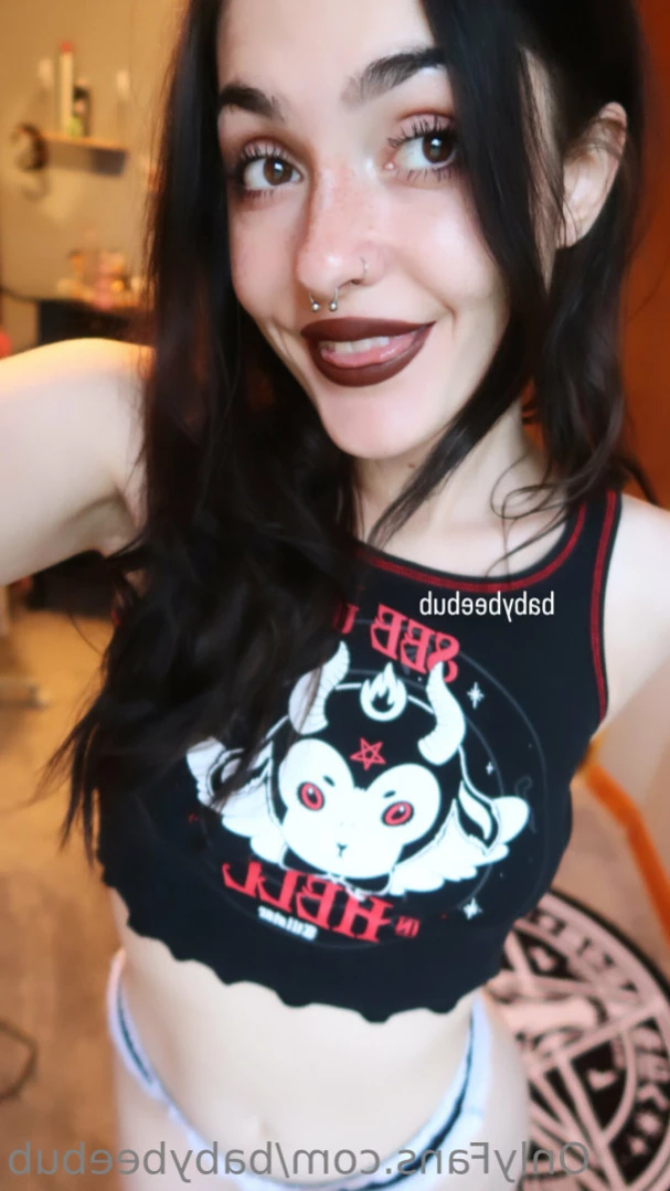 BabyBeeBub 🦇 [ babybeebub ] Onlyfans leaked photo 13566594 on Hotleaks.tv