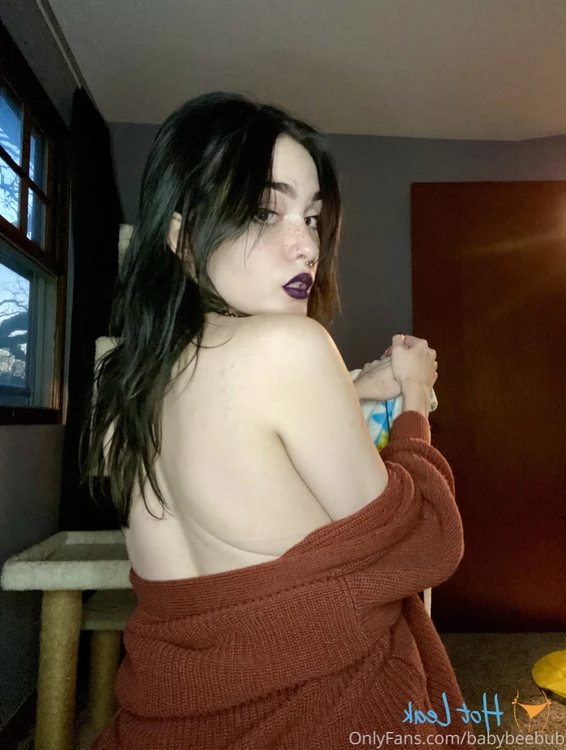 BabyBeeBub 🦇 [ babybeebub ] Onlyfans leaked photo 15193264 on Hotleaks.tv