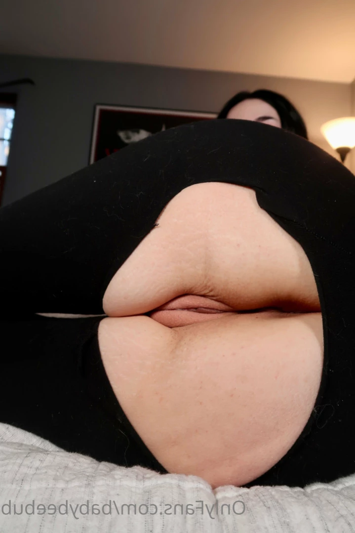BabyBeeBub 🦇 [ babybeebub ] Onlyfans leaked photo 15265524 on Hotleaks.tv