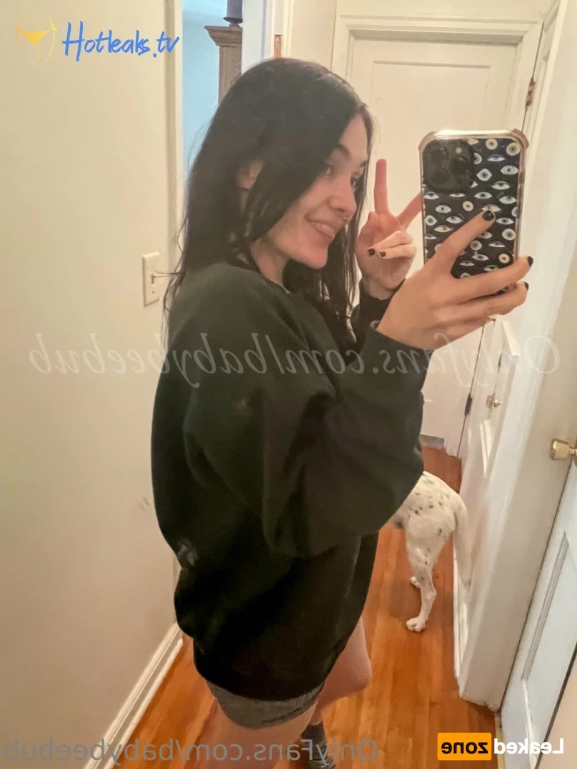 BabyBeeBub 🦇 [ babybeebub ] Onlyfans leaked photo 15268400 on Hotleaks.tv
