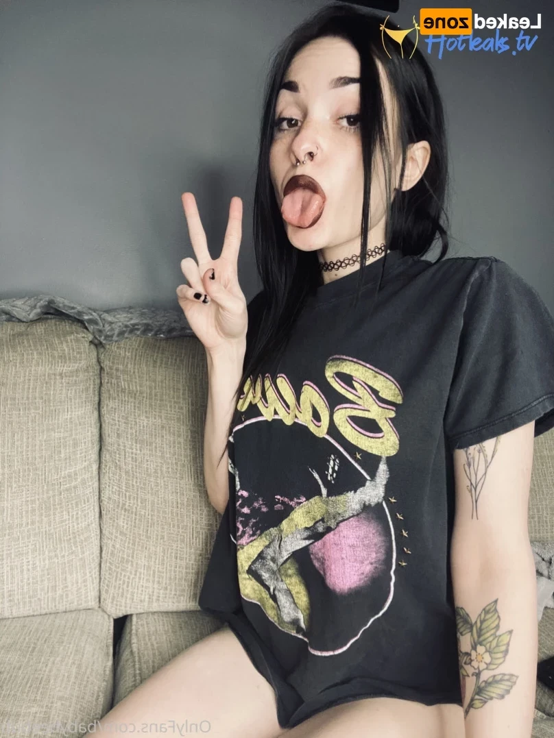 BabyBeeBub 🦇 [ babybeebub ] Onlyfans leaked photo 15275510 on Hotleaks.tv