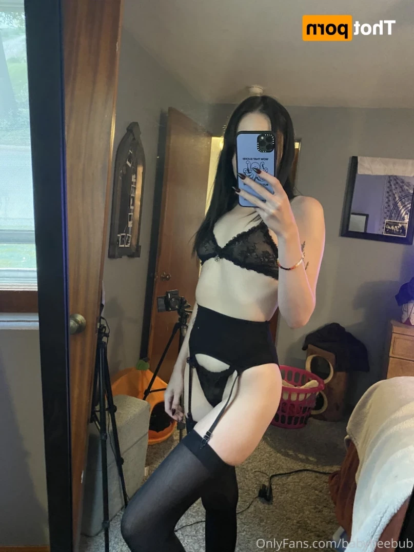 BabyBeeBub 🦇 [ babybeebub ] Onlyfans leaked photo 15275774 on Hotleaks.tv