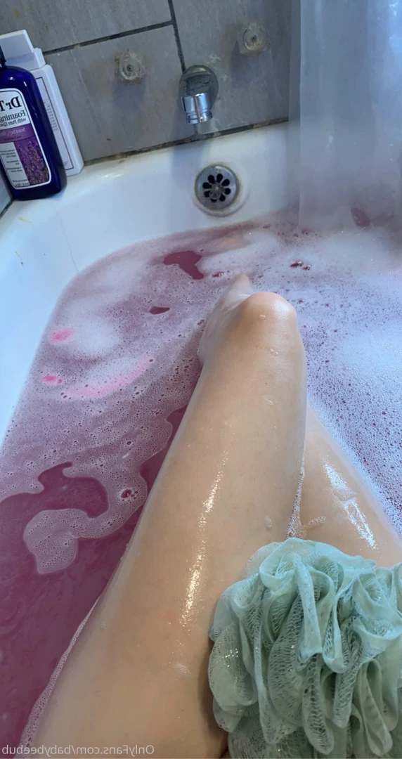 BabyBeeBub 🦇 [ babybeebub ] Onlyfans leaked photo 15282046 on Hotleaks.tv