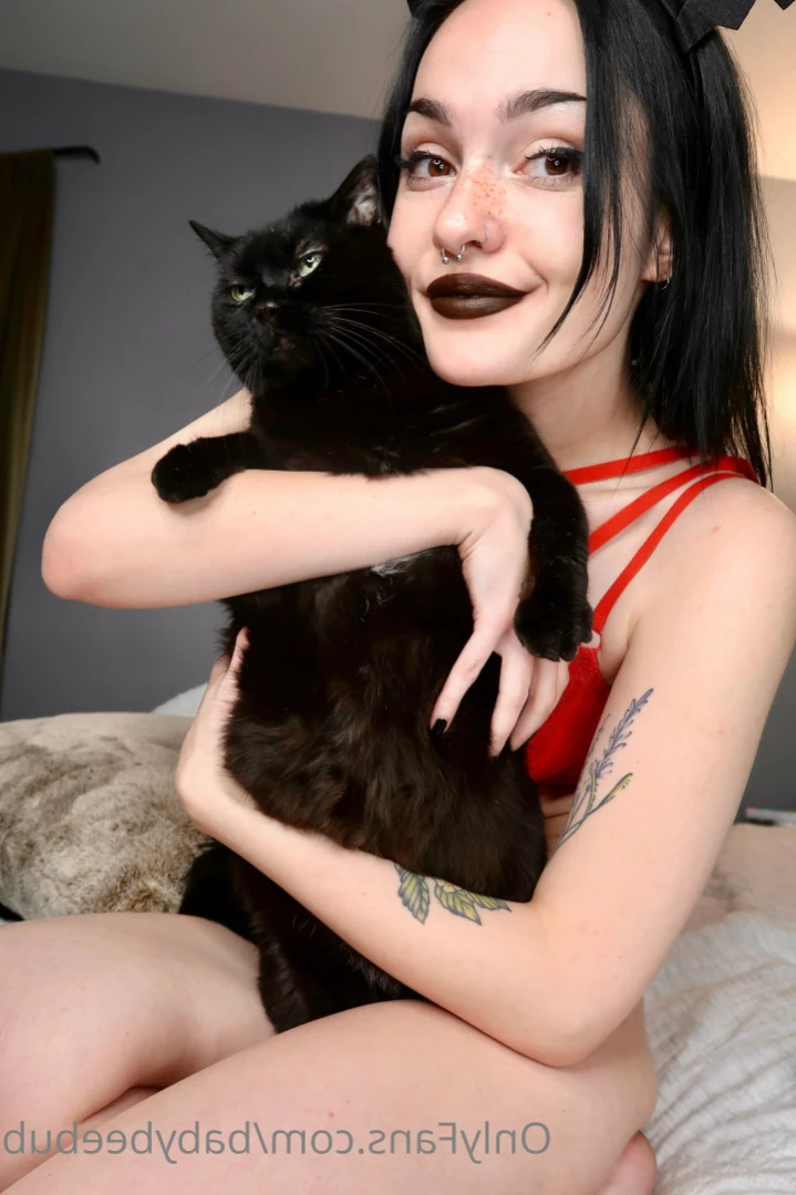 BabyBeeBub 🦇 [ babybeebub ] Onlyfans leaked photo 15282069 on Hotleaks.tv