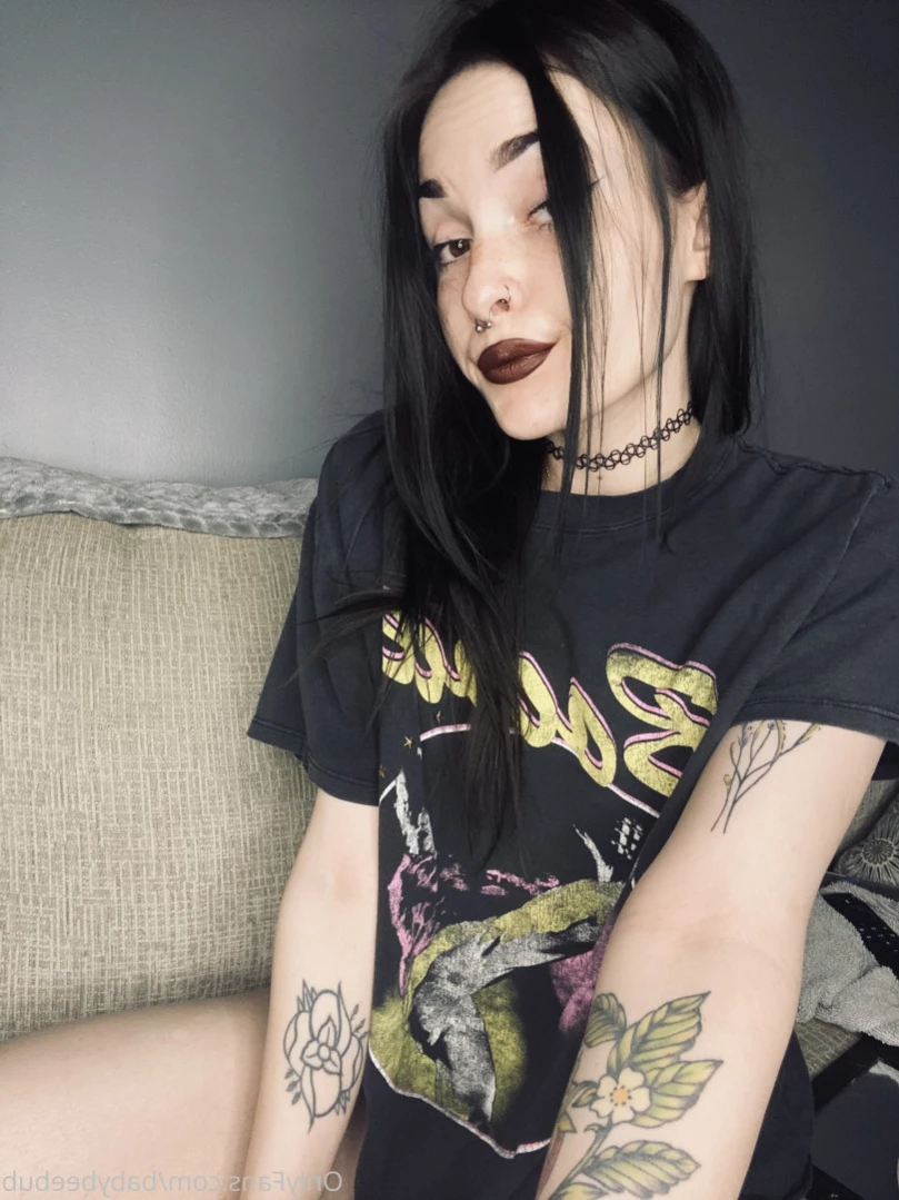 BabyBeeBub 🦇 [ babybeebub ] Onlyfans leaked photo 15309862 on Hotleaks.tv