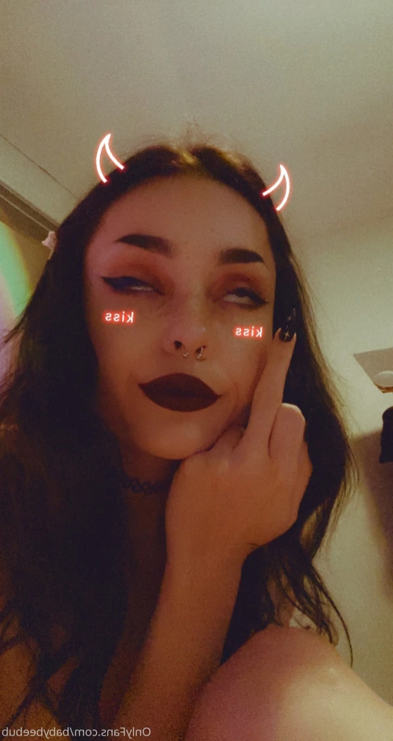 BabyBeeBub 🦇 [ babybeebub ] Onlyfans leaked photo 15324408 on Hotleaks.tv
