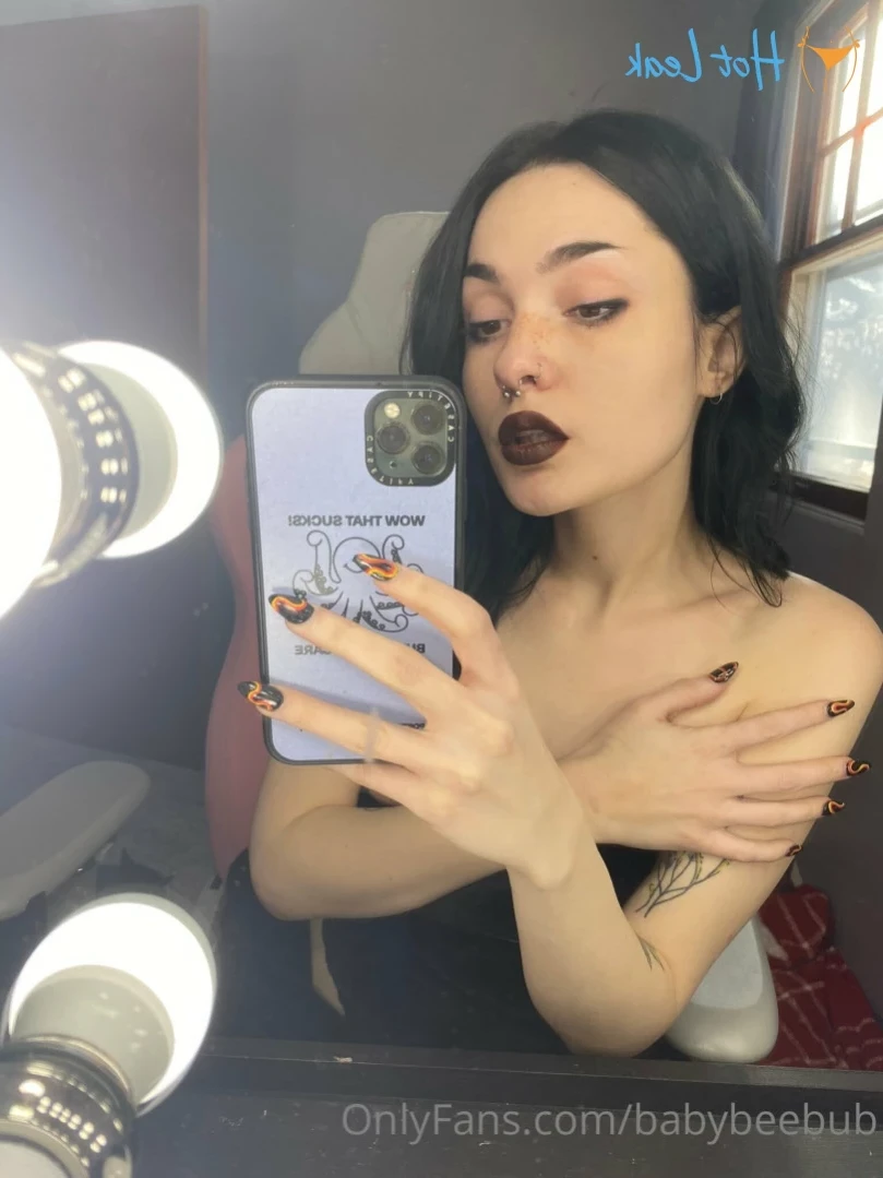 BabyBeeBub 🦇 [ babybeebub ] Onlyfans leaked photo 15329296 on Hotleaks.tv