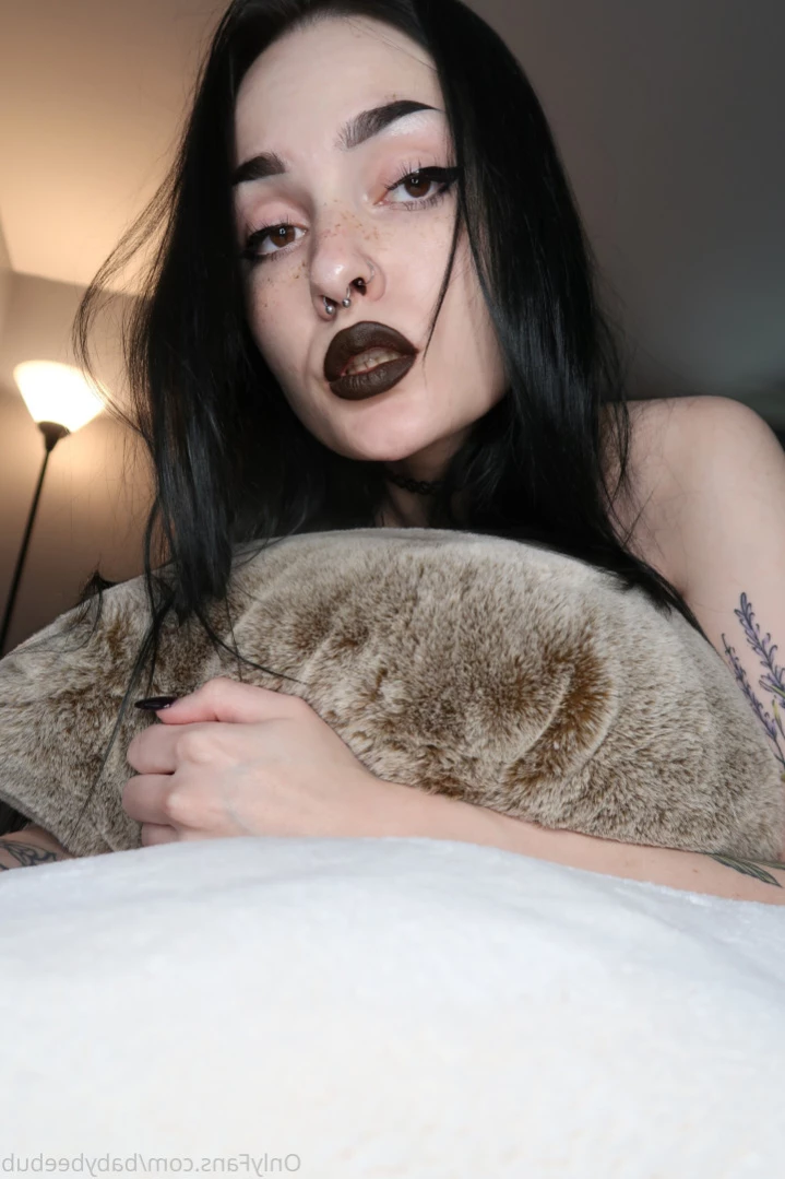 BabyBeeBub 🦇 [ babybeebub ] Onlyfans leaked photo 15332655 on Hotleaks.tv