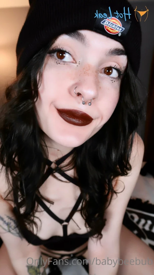BabyBeeBub 🦇 [ babybeebub ] Onlyfans leaked photo 15334579 on Hotleaks.tv