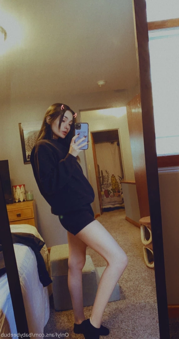 BabyBeeBub 🦇 [ babybeebub ] Onlyfans leaked photo 15352747 on Hotleaks.tv