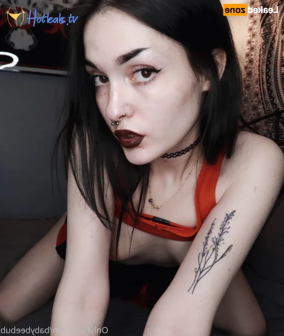 BabyBeeBub 🦇 [ babybeebub ] Onlyfans leaked photo 15359065 on Hotleaks.tv