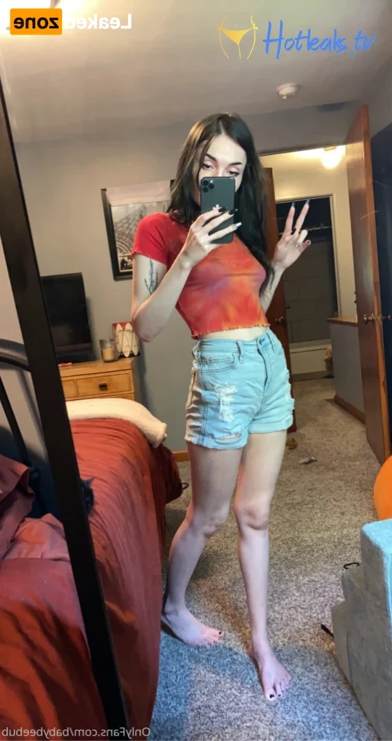 BabyBeeBub 🦇 [ babybeebub ] Onlyfans leaked photo 15359405 on Hotleaks.tv