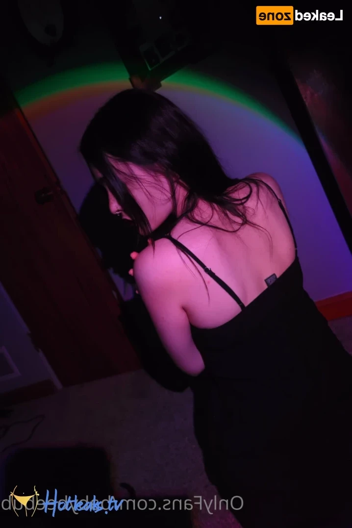 BabyBeeBub 🦇 [ babybeebub ] Onlyfans leaked photo 15517065 on Hotleaks.tv