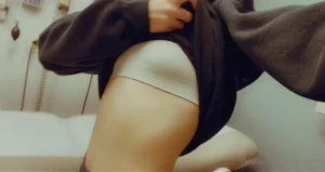 BabyBeeBub 🦇 [ babybeebub ] Onlyfans leaked video 15638114 on Hotleaks.tv