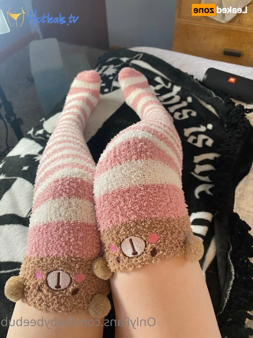 BabyBeeBub 🦇 [ babybeebub ] Onlyfans leaked photo 15887845 on Hotleaks.tv