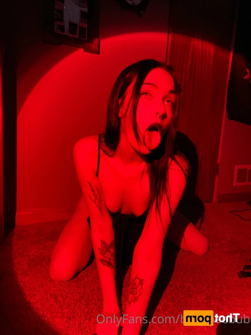 BabyBeeBub 🦇 [ babybeebub ] Onlyfans leaked photo 16046907 on Hotleaks.tv