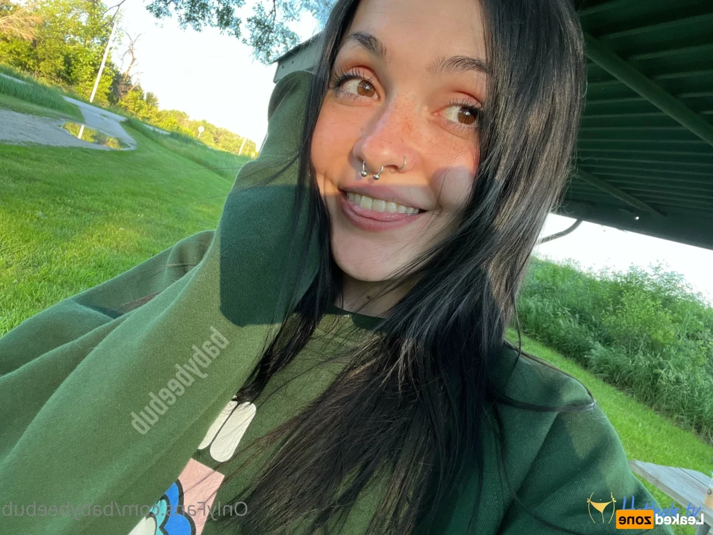 BabyBeeBub 🦇 [ babybeebub ] Onlyfans leaked photo 16049420 on Hotleaks.tv