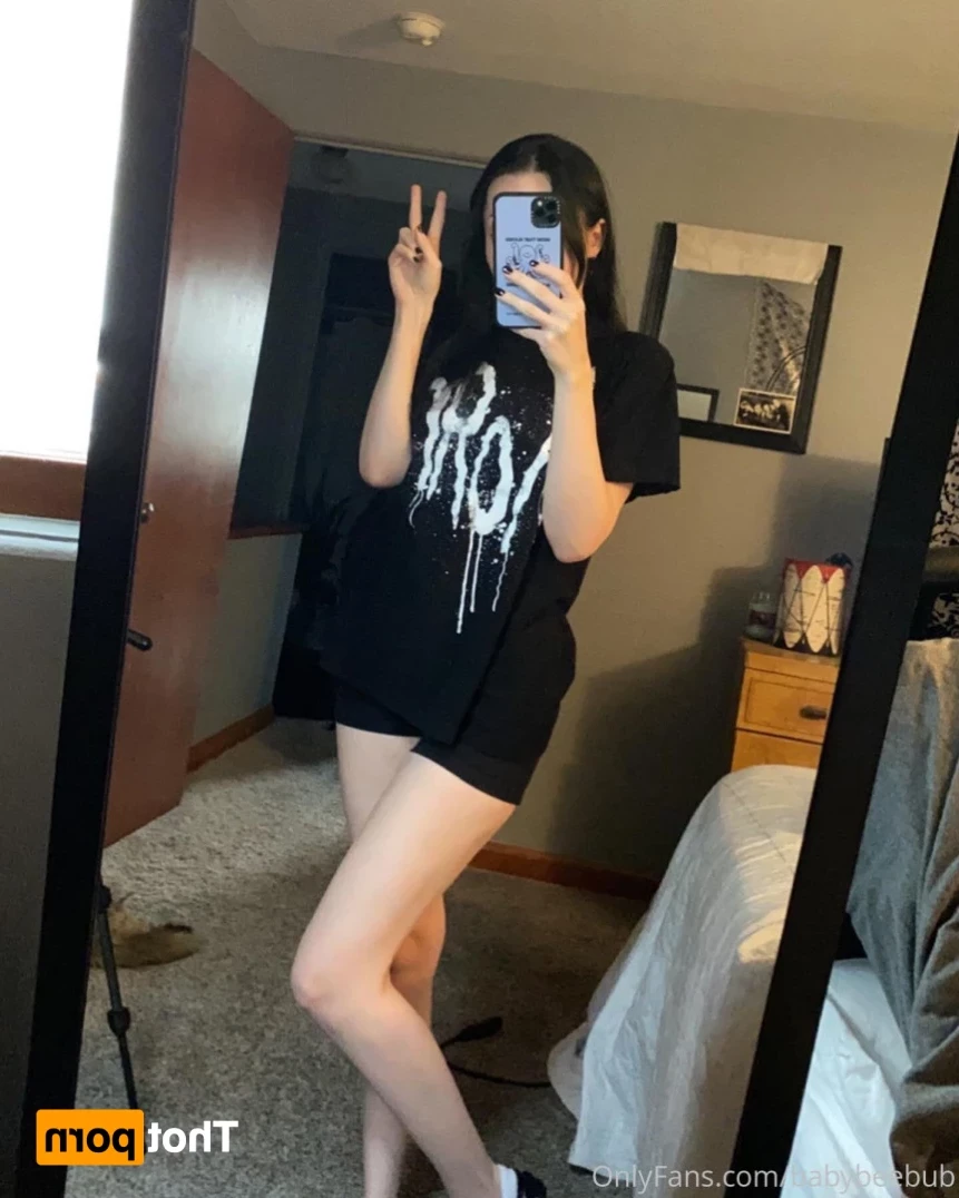BabyBeeBub 🦇 [ babybeebub ] Onlyfans leaked photo 16086517 on Hotleaks.tv