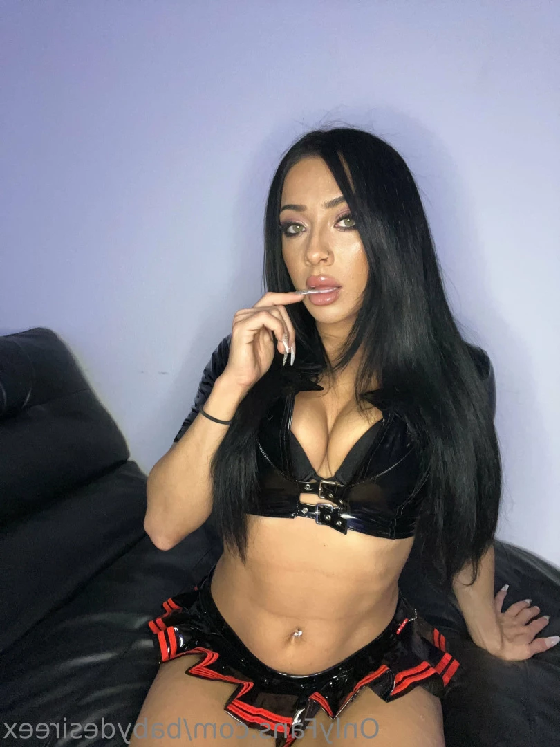 Desiree 🖤 [ babydesireex ] Onlyfans leaked photo 9276578 on Hotleaks.tv