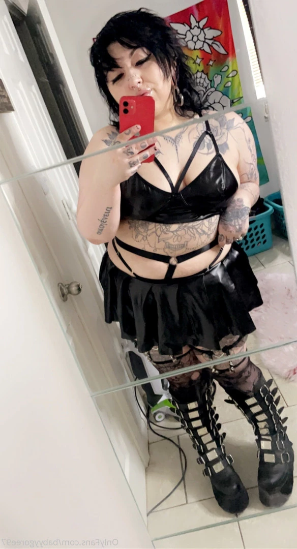 𝕰𝖑𝖎𝖟𝖆𝖇𝖊𝖙𝖍 ♡ LIVE SEXTING ♡ [ gore_baby ] Onlyfans leaked photo 7830386 on Hotleaks.tv