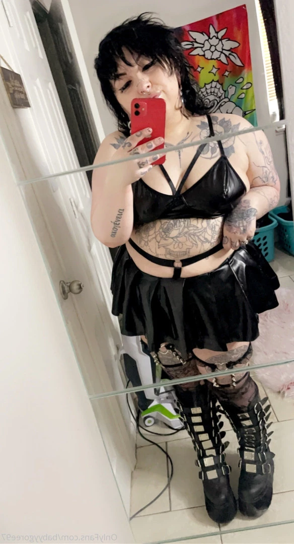 𝕰𝖑𝖎𝖟𝖆𝖇𝖊𝖙𝖍 ♡ LIVE SEXTING ♡ [ gore_baby ] Onlyfans leaked photo 7833837 on Hotleaks.tv