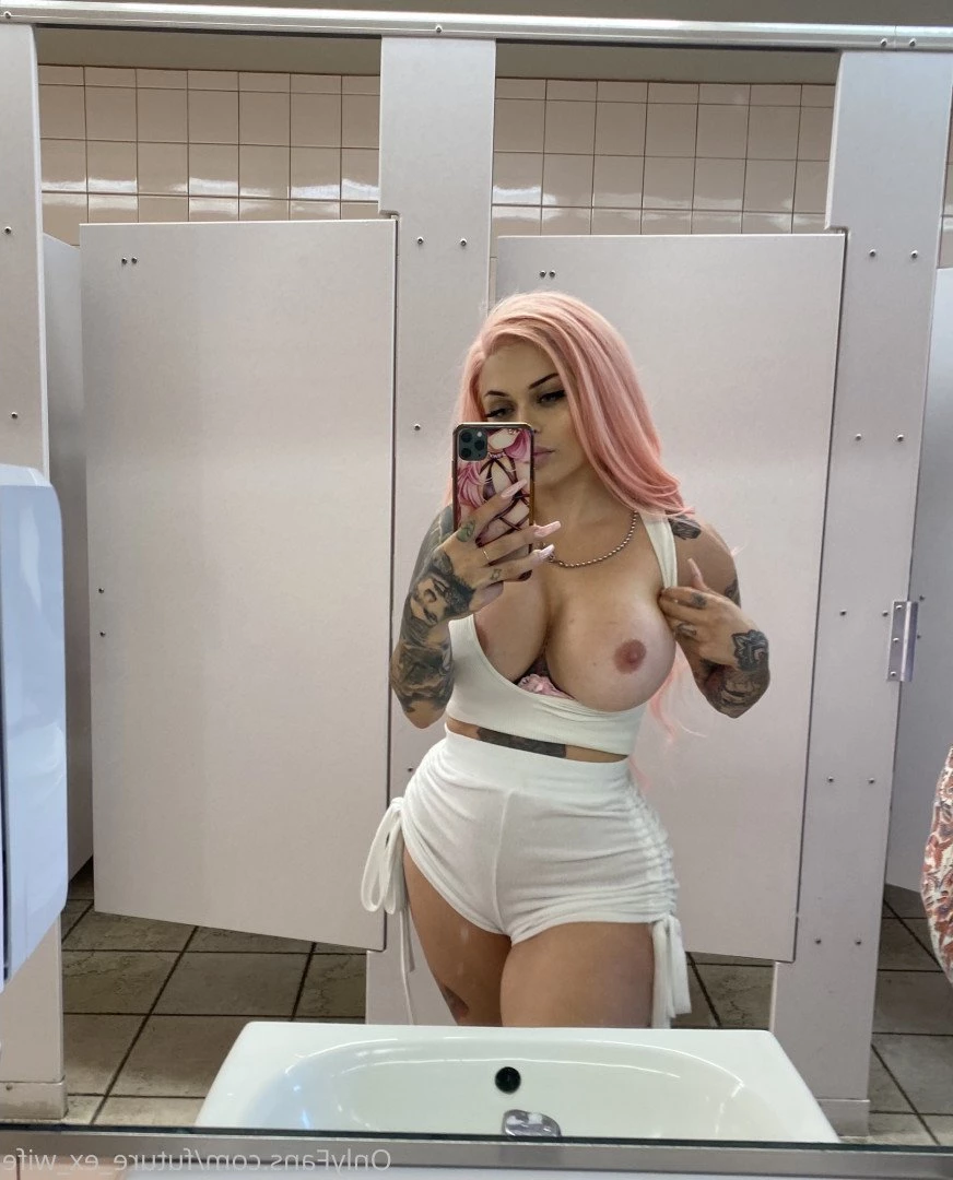 Karen [ future_ex_wife ] Onlyfans leaked photo 426371 on Hotleaks.tv