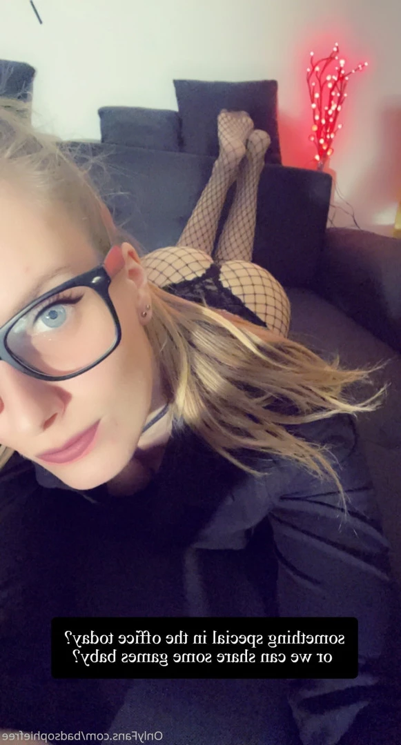 😈 𝑺𝒐𝒑𝒉𝒊𝒆 𝒕𝒉𝒆 𝐒𝐰𝐞𝐞𝐭𝐲 𝐏𝐮𝐬𝐬𝐲 𝐏𝐫𝐢𝐧𝐜𝐞𝐬𝐬 💦 [ badsophiefree ] Onlyfans leaked photo 5726582 on Hotleaks.tv
