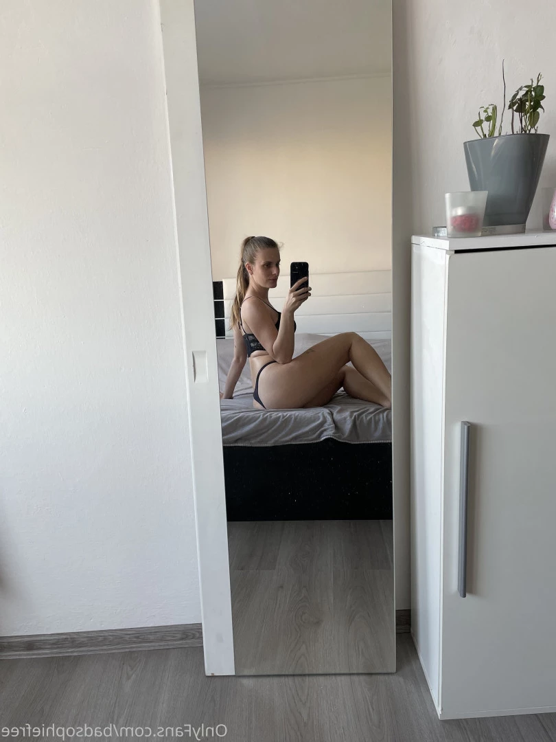 😈 𝑺𝒐𝒑𝒉𝒊𝒆 𝒕𝒉𝒆 𝐒𝐰𝐞𝐞𝐭𝐲 𝐏𝐮𝐬𝐬𝐲 𝐏𝐫𝐢𝐧𝐜𝐞𝐬𝐬 💦 [ badsophiefree ] Onlyfans leaked photo 5727032 on Hotleaks.tv