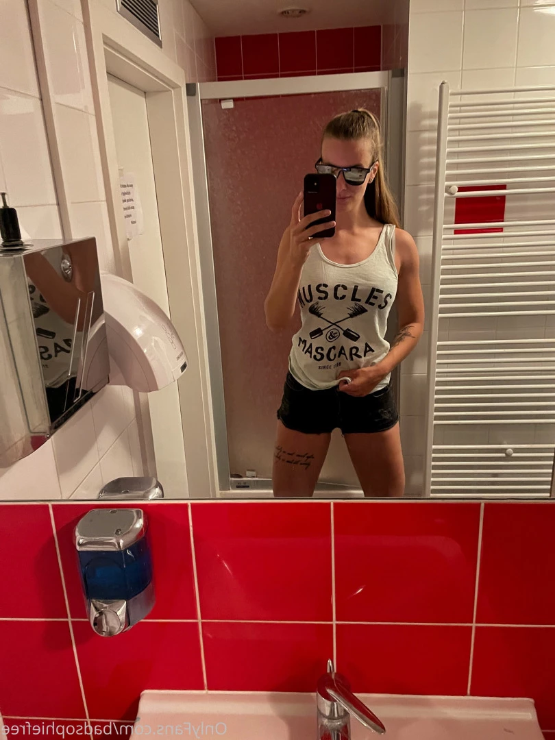 😈 𝑺𝒐𝒑𝒉𝒊𝒆 𝒕𝒉𝒆 𝐒𝐰𝐞𝐞𝐭𝐲 𝐏𝐮𝐬𝐬𝐲 𝐏𝐫𝐢𝐧𝐜𝐞𝐬𝐬 💦 [ badsophiefree ] Onlyfans leaked photo 5729153 on Hotleaks.tv