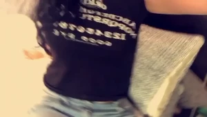 10582935