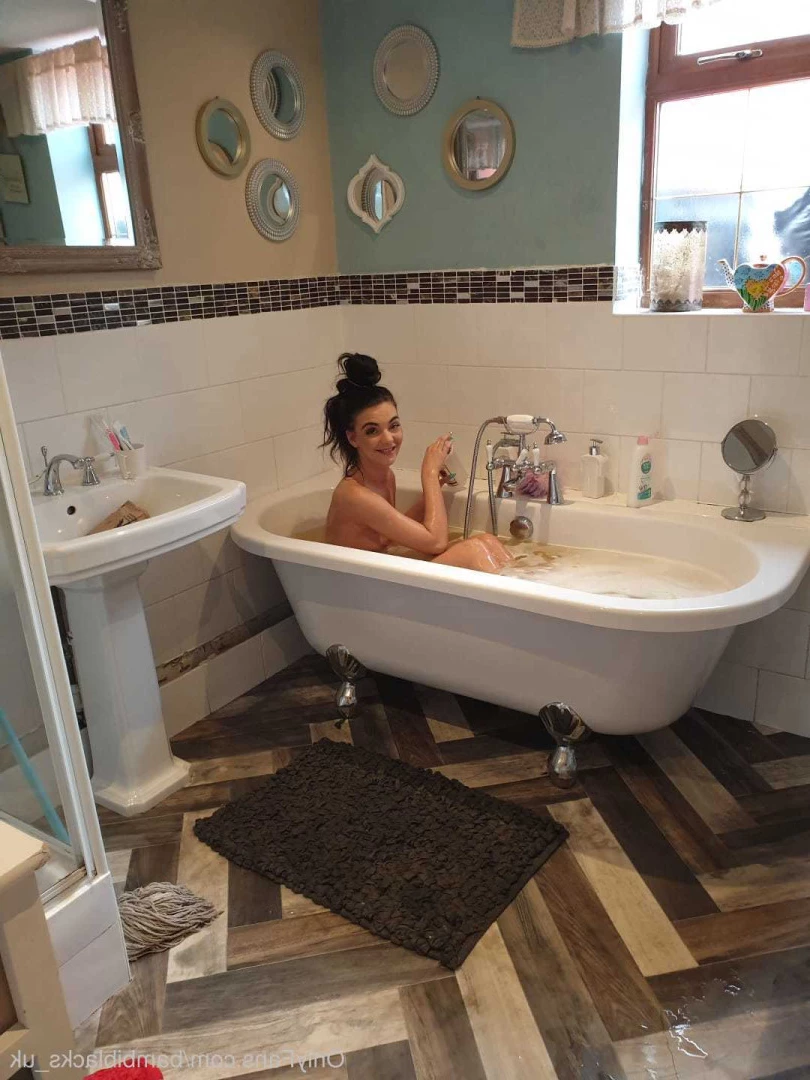 bambiblacks_uk Onlyfans leaked photo 9390664 on Hotleaks.tv