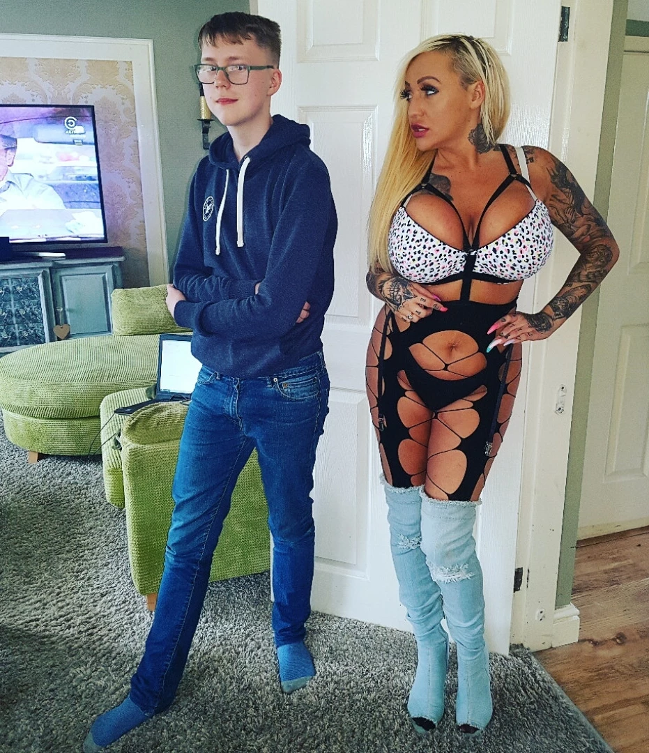 bambiblacks_uk Onlyfans leaked photo 9397448 on Hotleaks.tv