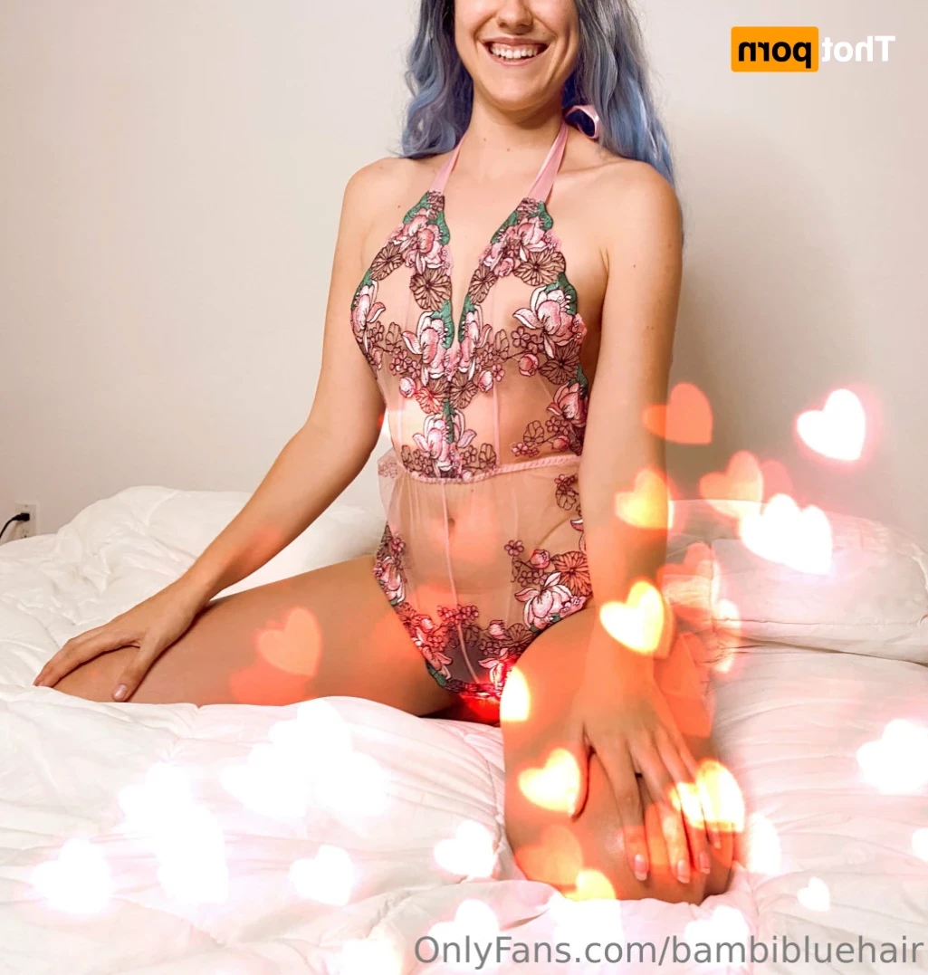 BAMBI BLUE | YOUR NEW GF [ bambibluehair ] Onlyfans leaked photo 14659668 on Hotleaks.tv