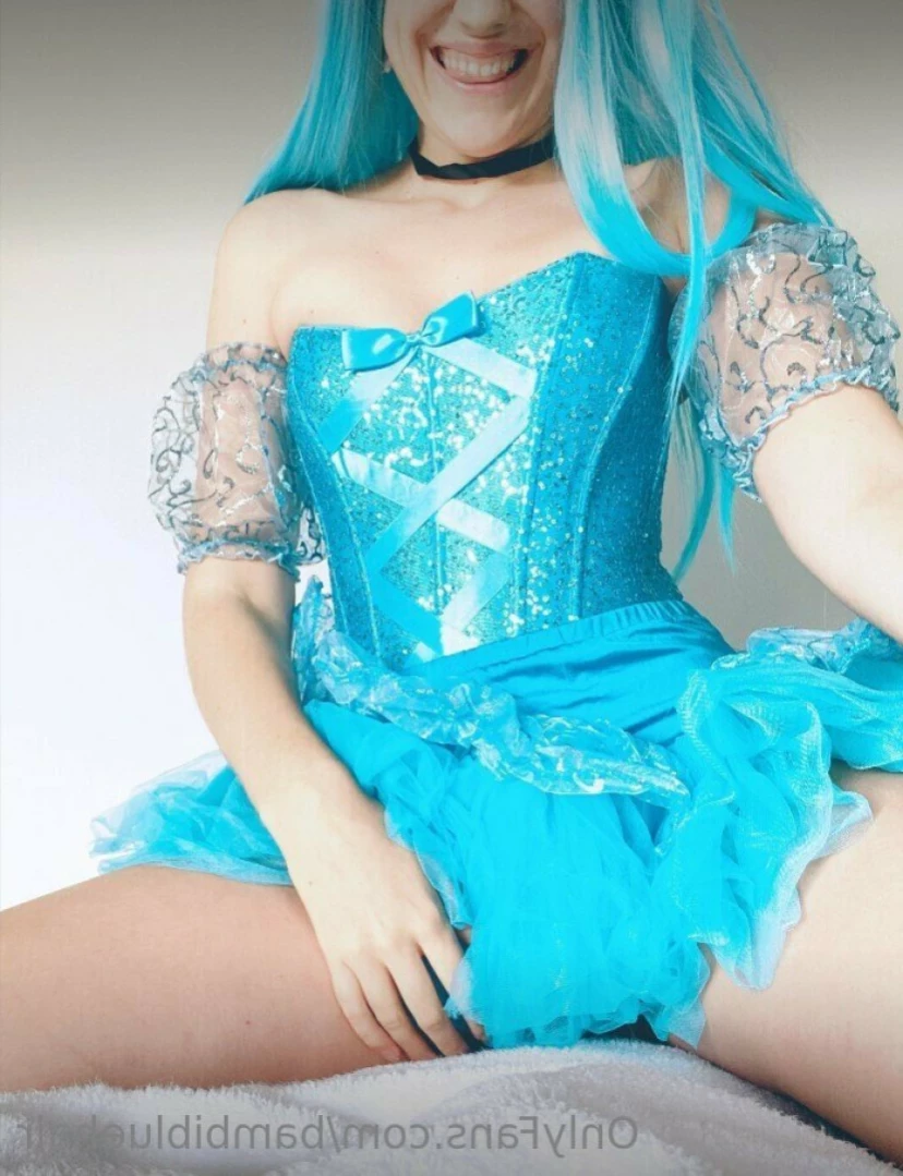 BAMBI BLUE | YOUR NEW GF [ bambibluehair ] Onlyfans leaked photo 15671164 on Hotleaks.tv
