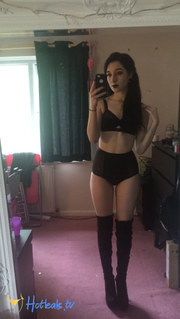 65% OFF | BIG BOOTY GOTH GF [ fxturewars ] Onlyfans leaked photo 4466733 on Hotleaks.tv