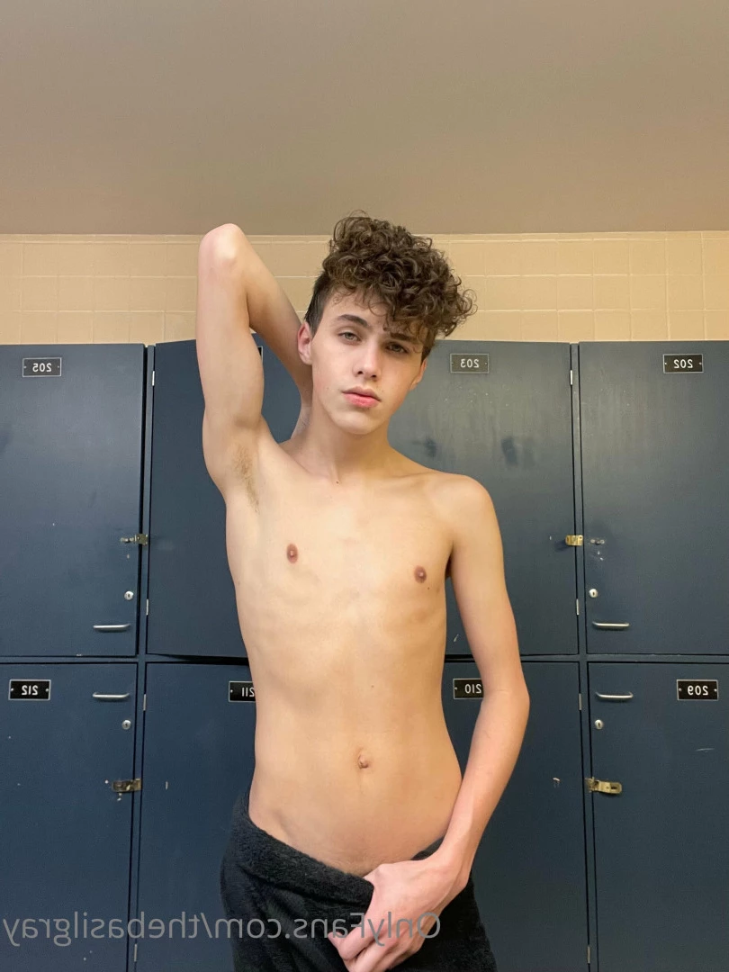 basil gray [ basilgray ] Onlyfans leaked photo 7857689 on Hotleaks.tv