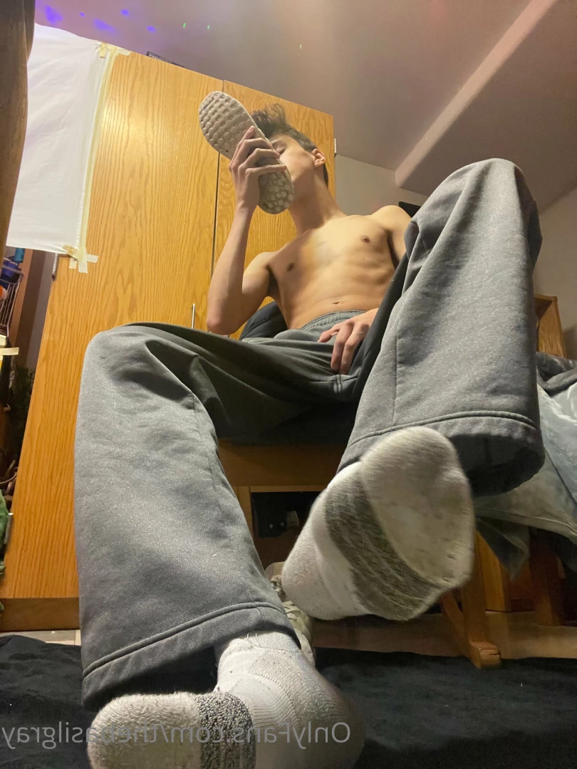 basil gray [ basilgray ] Onlyfans leaked photo 7857700 on Hotleaks.tv
