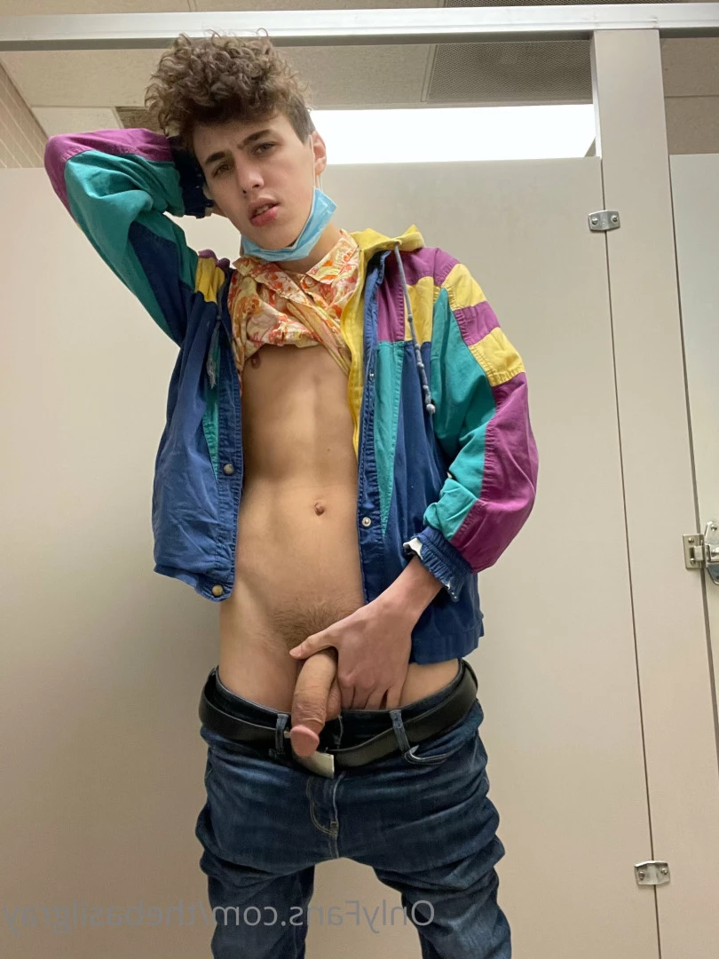 basil gray [ basilgray ] Onlyfans leaked photo 7857714 on Hotleaks.tv