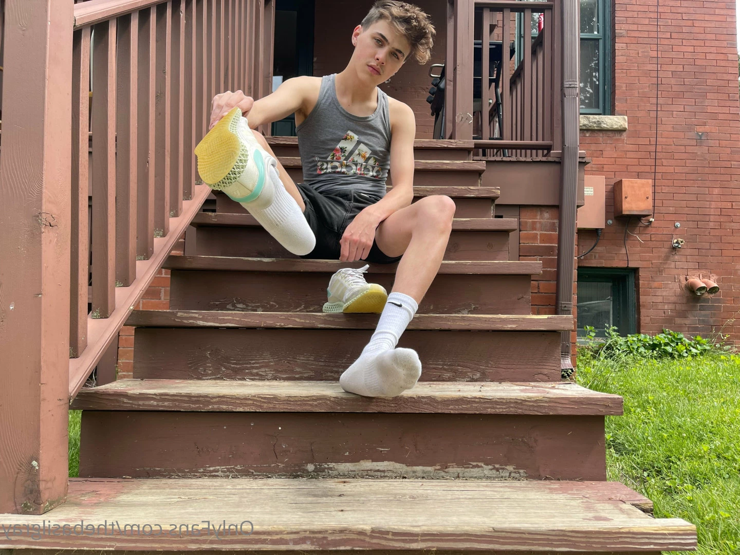 basil gray [ basilgray ] Onlyfans leaked photo 7857764 on Hotleaks.tv