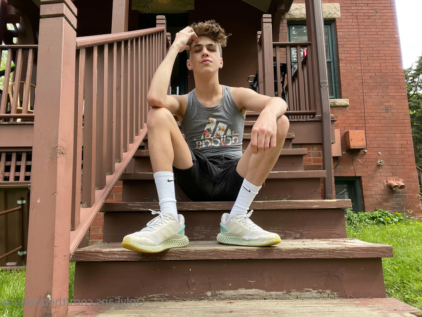 basil gray [ basilgray ] Onlyfans leaked photo 7857788 on Hotleaks.tv