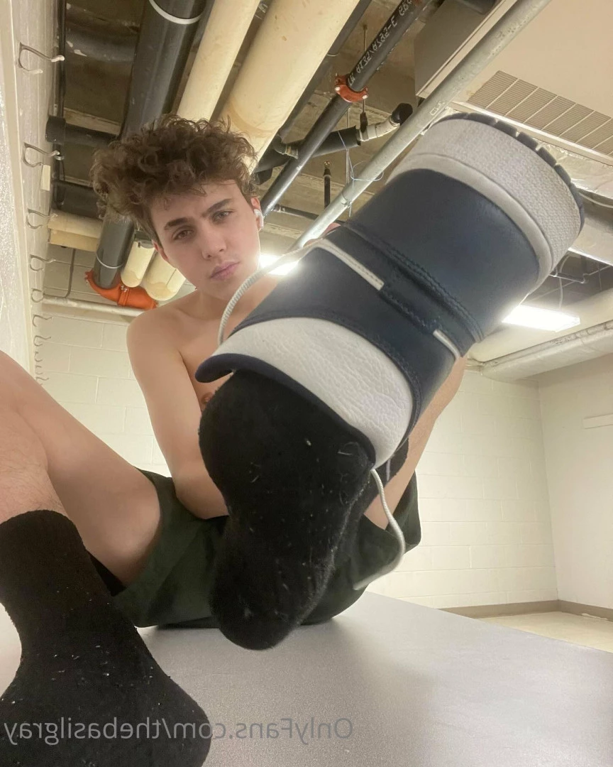 basil gray [ basilgray ] Onlyfans leaked photo 7857934 on Hotleaks.tv