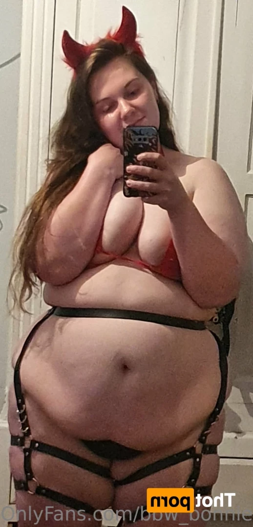 🍕🐳BBWBonnie🐖💖 [ bbw_bonnie ] Onlyfans leaked photo 14039704 on Hotleaks.tv