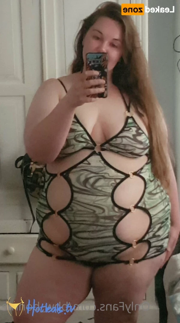 🍕🐳BBWBonnie🐖💖 [ bbw_bonnie ] Onlyfans leaked photo 16082535 on Hotleaks.tv