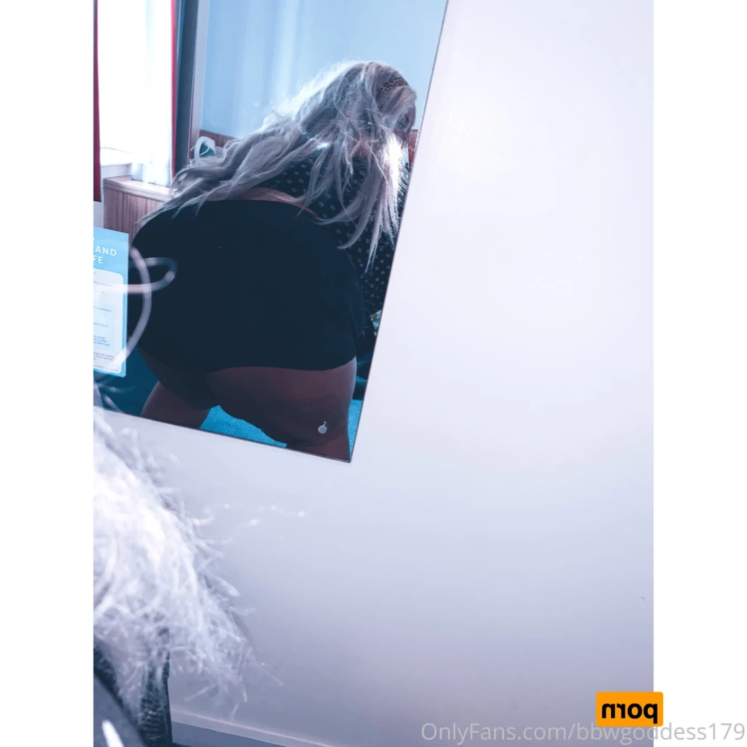 𝐋𝐢𝐥𝐥𝐲 𝐎𝐩𝐡𝐞𝐥𝐢𝐚😻𝙁𝙧𝙚𝙚 𝙘𝙤𝙘𝙠𝙧𝙖𝙩𝙚🍆 [ lilly_opheliax ] Onlyfans leaked photo 15450341 on Hotleaks.tv