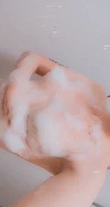 4972970