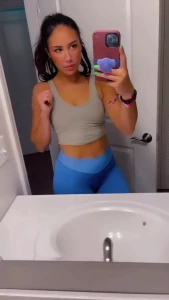 10582536